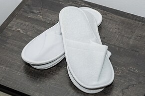 Rise Urban Art Hotel