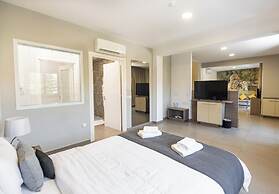 Rise Urban Art Hotel