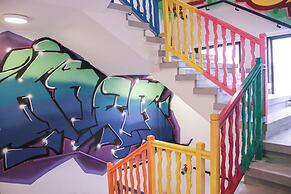 Rise Urban Art Hotel