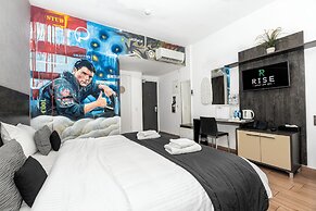 Rise Urban Art Hotel