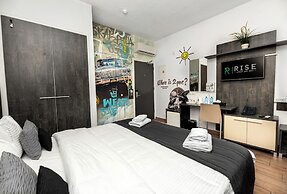 Rise Urban Art Hotel