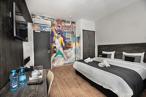 Rise Urban Art Hotel