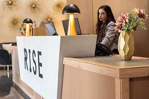 Rise Urban Art Hotel