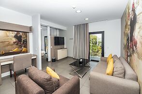 Rise Urban Art Hotel