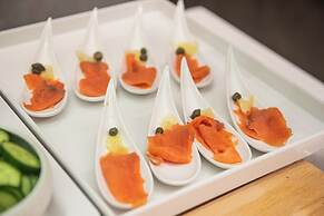 Rise Urban Art Hotel