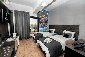 Rise Urban Art Hotel