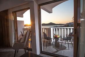 Kalypso Suites Hotel - Adults Only