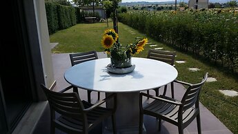 Niovi Boutique Apartments