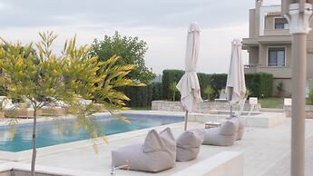 Niovi Boutique Apartments