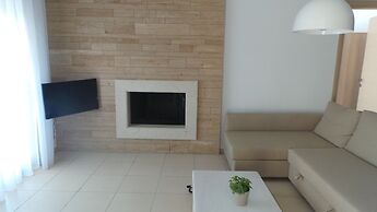 Niovi Boutique Apartments