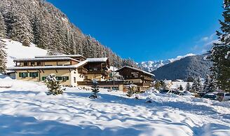 Romantic & Family Hotel Gardenia