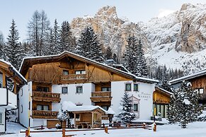 Apartments & Suites Hotel Garden