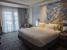 Courtyard by Marriott Holland Downtown