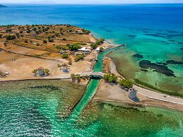Elounda Alikes Suites & Studios