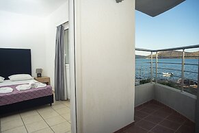 Elounda Alikes Suites & Studios