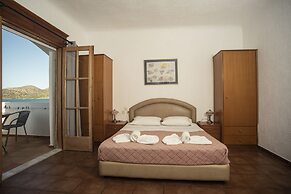 Elounda Alikes Suites & Studios