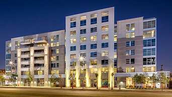 Tripbz Avalo Suites