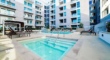 Tripbz Avalo Suites