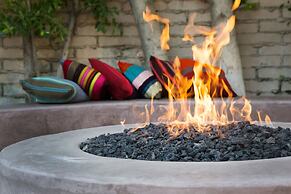 Santiago Resort - Palm Springs Premier Gay Men’s Resort