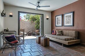 Santiago Resort - Palm Springs Premier Gay Men’s Resort