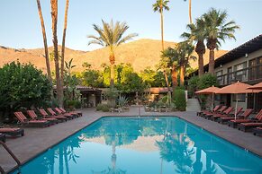 Santiago Resort - Palm Springs Premier Gay Men’s Resort