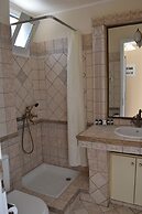 Edem Studios & Apartments