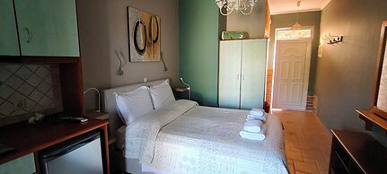 Edem Studios & Apartments