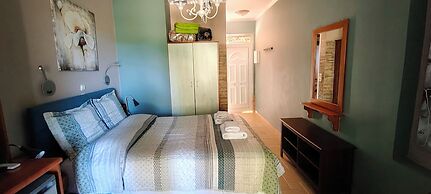 Edem Studios & Apartments