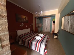 Edem Studios & Apartments