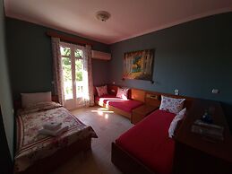 Edem Studios & Apartments