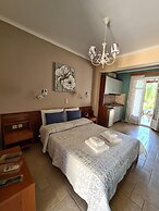 Edem Studios & Apartments