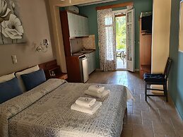 Edem Studios & Apartments