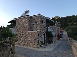 Edem Studios & Apartments