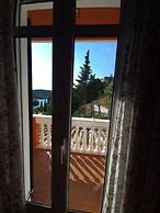 Edem Studios & Apartments