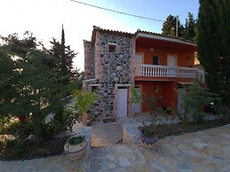 Edem Studios & Apartments