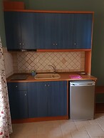 Edem Studios & Apartments