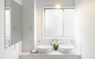 Casa Blanca Guesthouse - Hostel