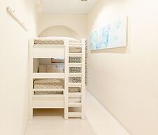 Casa Blanca Guesthouse - Hostel