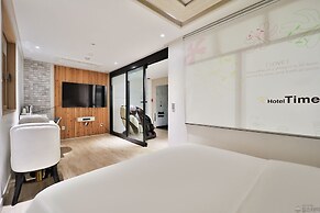 Time Hotel