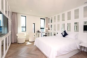 Hotel The Designers LYJ Gangnam Premier