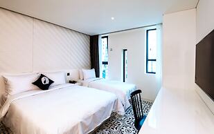 Hotel The Designers LYJ Gangnam Premier
