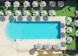 Atlantis Beach Hotel