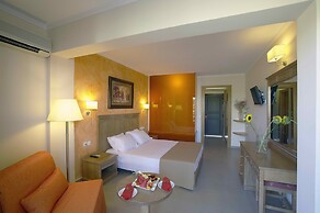 Atlantis Beach Hotel