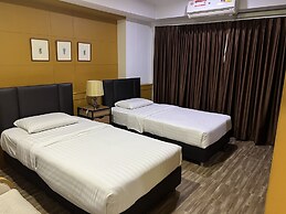 Mall Suites Hotel