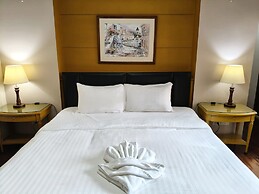 Mall Suites Hotel