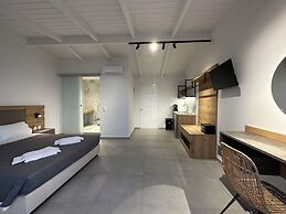 George Deluxe Apartments