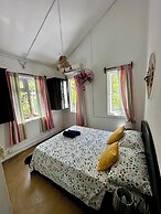 La Villa Allamanda