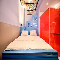 Collection O Jasaen Stylish Unique Hotel