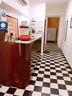 Hanu Reddy Residences Wallace Garden