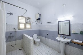 Hanu Reddy Residences Wallace Garden